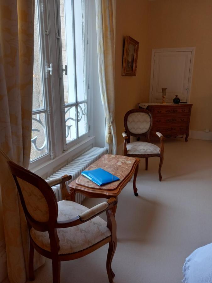Saint-Léonard-de-NoblatChateau Maleplane住宿加早餐旅馆 外观 照片