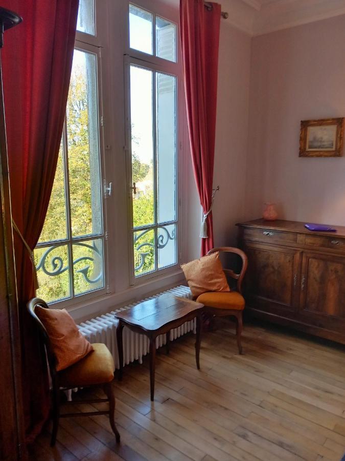 Saint-Léonard-de-NoblatChateau Maleplane住宿加早餐旅馆 外观 照片